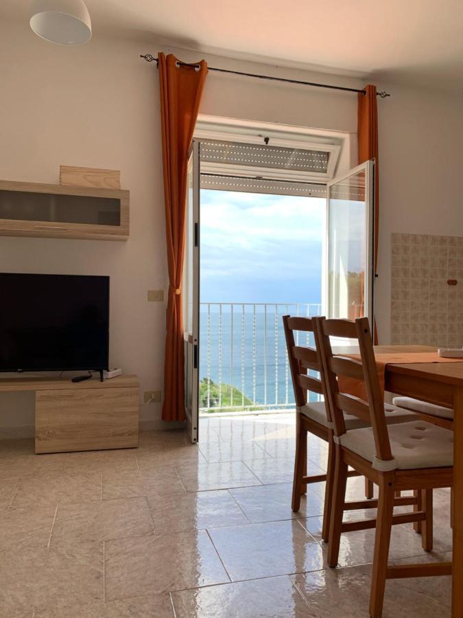 Appartement Casa Colomba Sant'Angelo à Sant'Angelo  Extérieur photo
