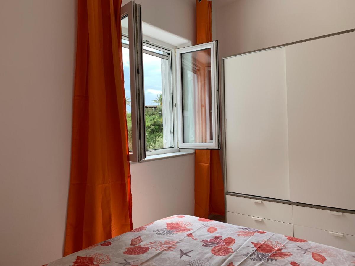 Appartement Casa Colomba Sant'Angelo à Sant'Angelo  Extérieur photo